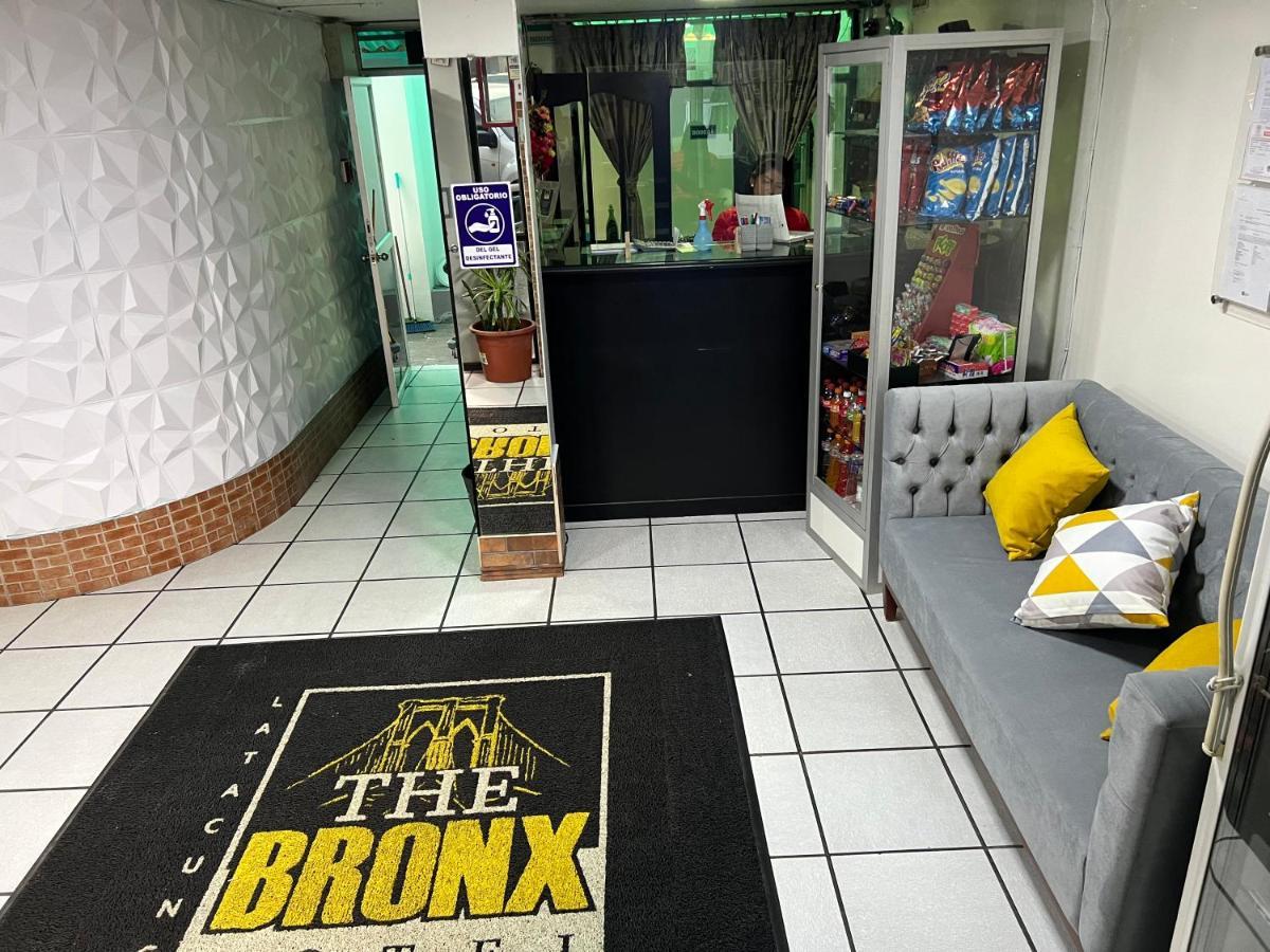 The Bronx Hotel Latacunga Exterior photo